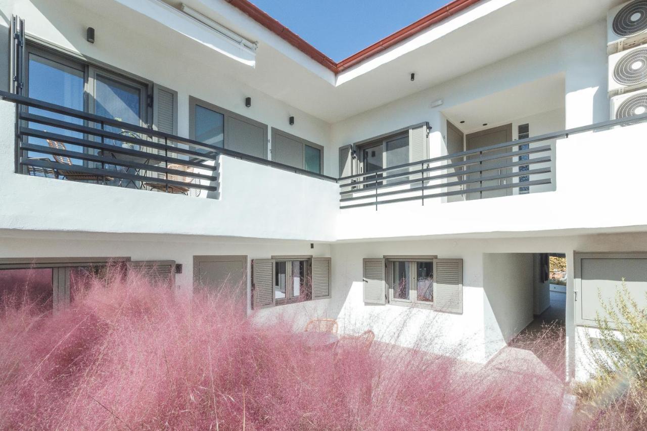 Araliki Apartment Polychrono Exterior photo